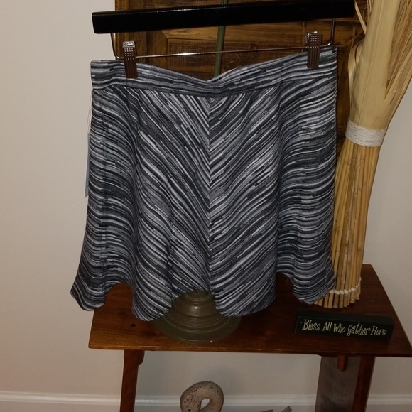 Joe Benbassett striped black and grey skirt - Picture 3 of 5